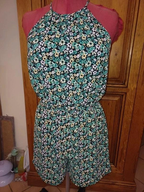 Combi corto marca Only talla 40 nuevo – photo 2